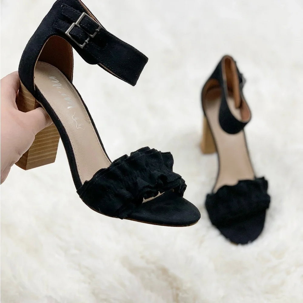 Mi.iM Emmeline Black Ruffle Trim Two Band Heel